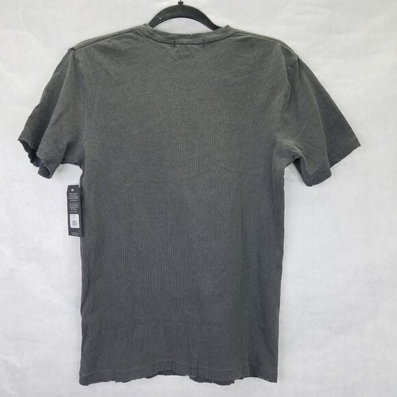 Junk Food T-shirt XS Disneys Alice In Wonderland Curiouser Vintage Black USA NEW - Picture 7 of 15